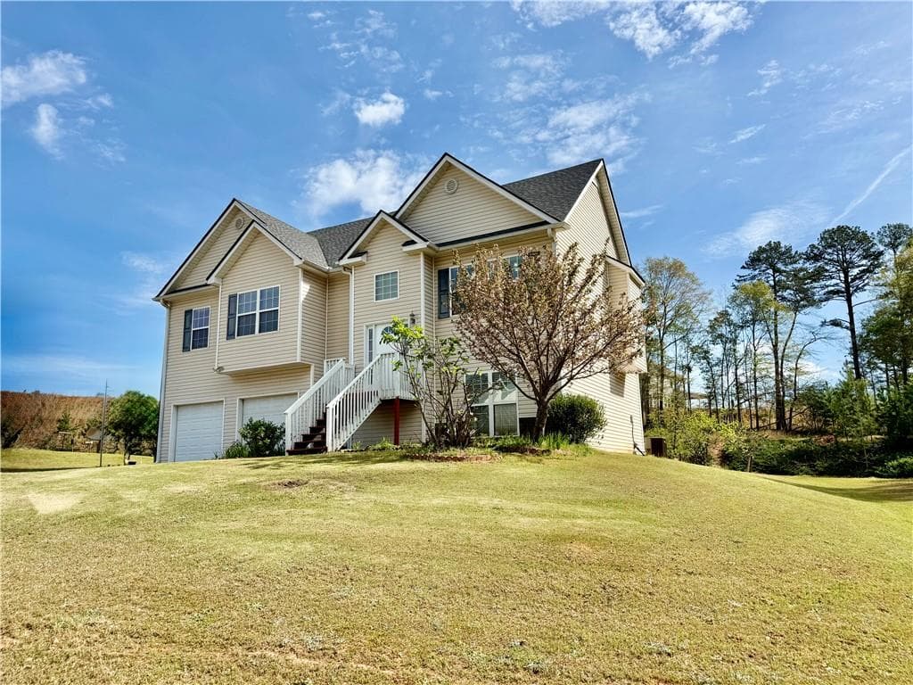 4 bedroom, 3 bathroom, 1,800 sq ft single family residence for sale at 469 Arlington Lane, Commerce, GA 30529 — photo 3