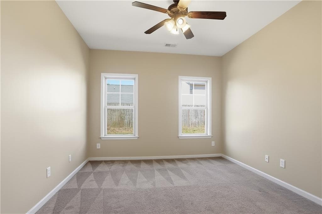 2 bedroom, 2 bathroom, 1,185 sq ft single family residence for sale at 16 Thomas Court, Cartersville, GA 30121 — photo 4