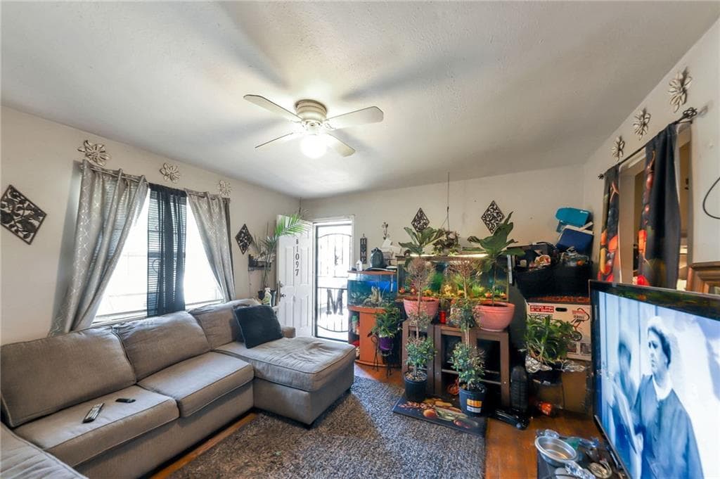 4 bedroom, 2 bathroom, 1,450 sq ft single family residence for sale at 1097 Cordova Street, Atlanta, GA 30310 — photo 7