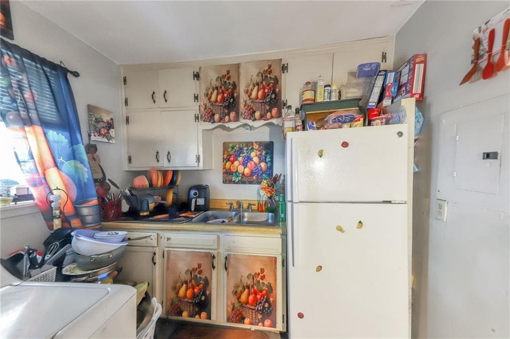 4 bedroom, 2 bathroom, 1,450 sq ft single family residence for sale at 1097 Cordova Street, Atlanta, GA 30310 — photo 10