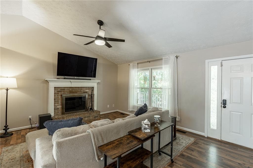 3 bedroom, 3 bathroom, 1,820 sq ft single family residence for sale at 475 Tanner Road, Dacula, GA 30019 — photo 6