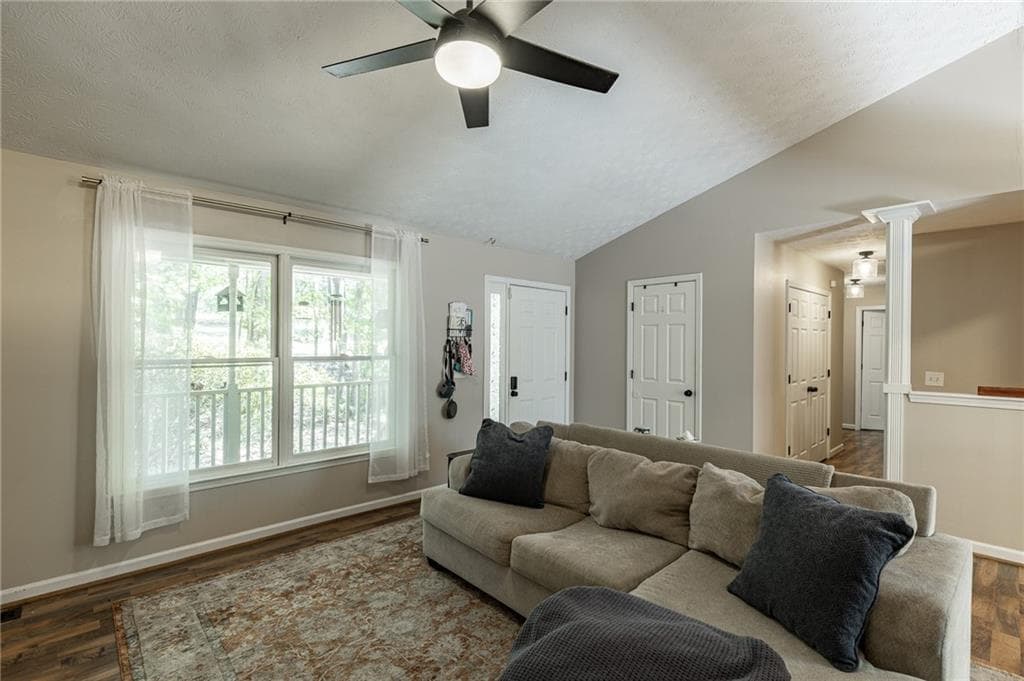 3 bedroom, 3 bathroom, 1,820 sq ft single family residence for sale at 475 Tanner Road, Dacula, GA 30019 — photo 8