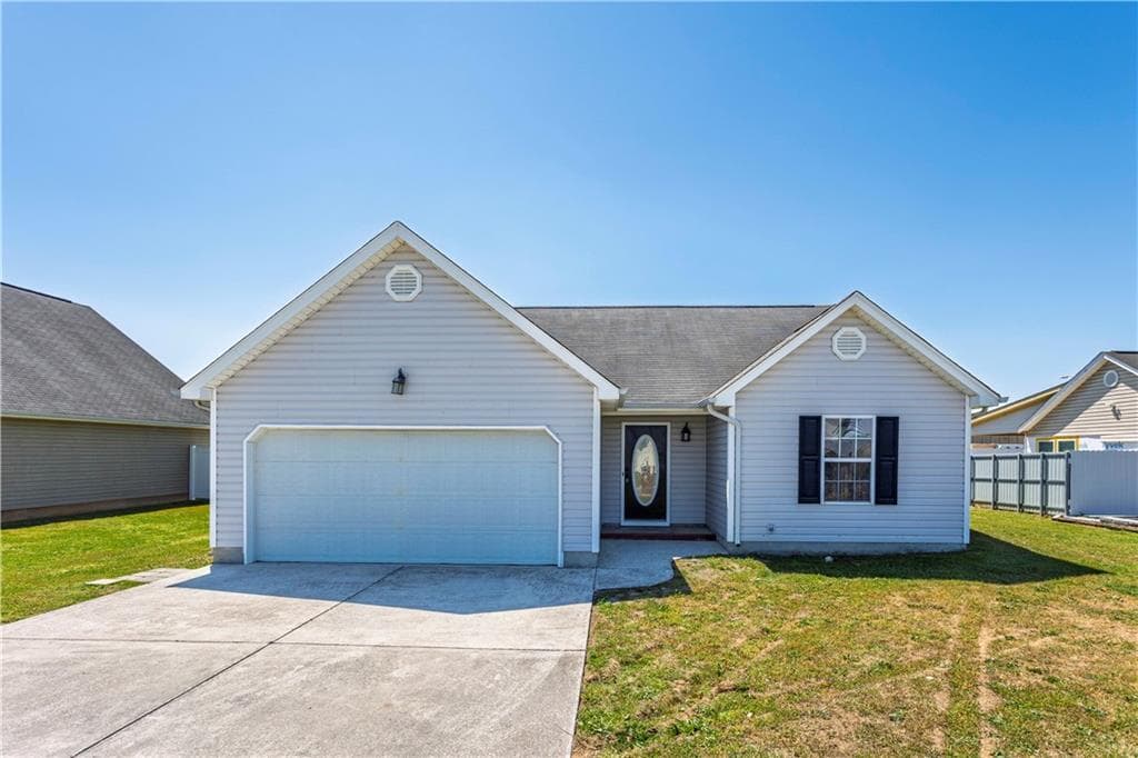 3 bedroom, 2 bathroom, 1,240 sq ft single family residence sold at 213 Glenn Wade Drive, Rossville, GA 30741