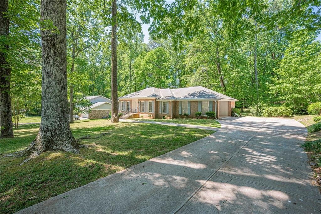 3928 Cloudland Drive, Smyrna, GA 30082 — most recent listing photo