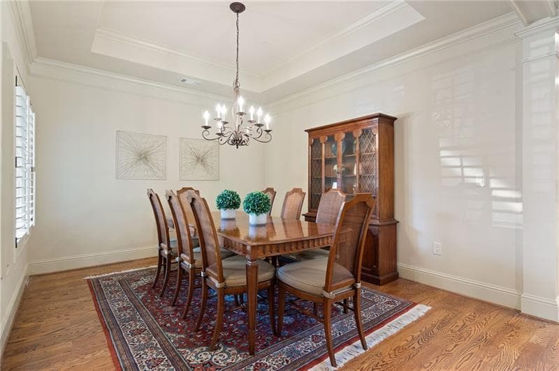 5 bedroom, 3 bathroom, 4,360 sq ft condominium for sale at 2472 Ballantrae Circle, Cumming, GA 30041 — photo 7