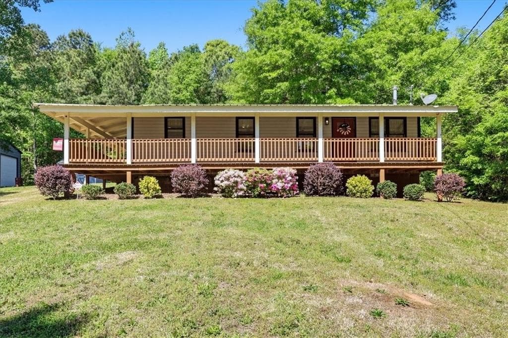 105 Lake Street, Jefferson, GA 30549 — most recent listing photo