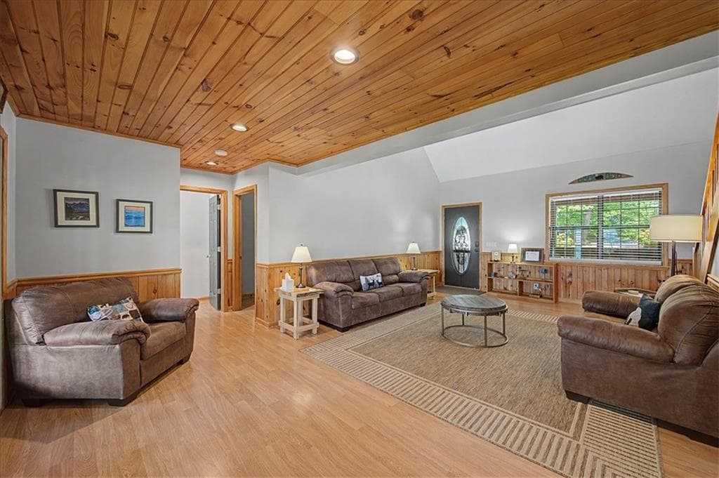 3 bedroom, 3 bathroom, 2,850 sq ft single family residence for sale at 1488 Walnut Ridge, Ellijay, GA 30536 — photo 8