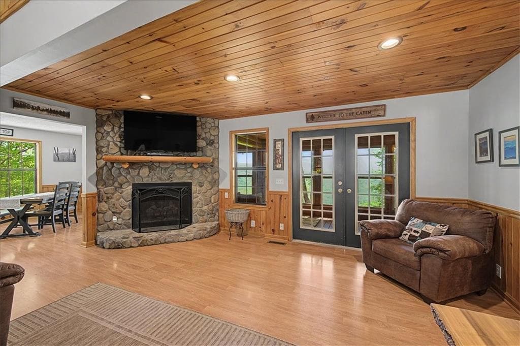 3 bedroom, 3 bathroom, 2,850 sq ft single family residence for sale at 1488 Walnut Ridge, Ellijay, GA 30536 — photo 10