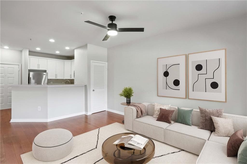 1 bedroom, 1 bathroom, 650 sq ft condominium for sale at 821 Ralph McGill Boulevard 2113, Atlanta, GA 30306 — photo 3