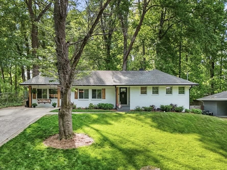 3 bedroom, 2 bathroom, 1,461 sq ft single family residence sold at 2132 Medfield Trail, Atlanta, GA 30345
