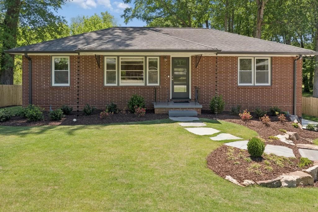 3306 Woodview Drive, Smyrna, GA 30082 — most recent listing photo