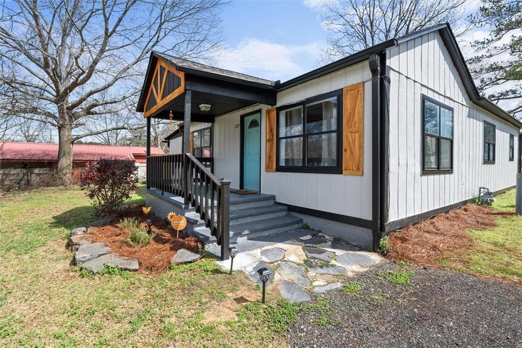 1179 Dallas Highway, Villa Rica, GA 30180 — most recent listing photo