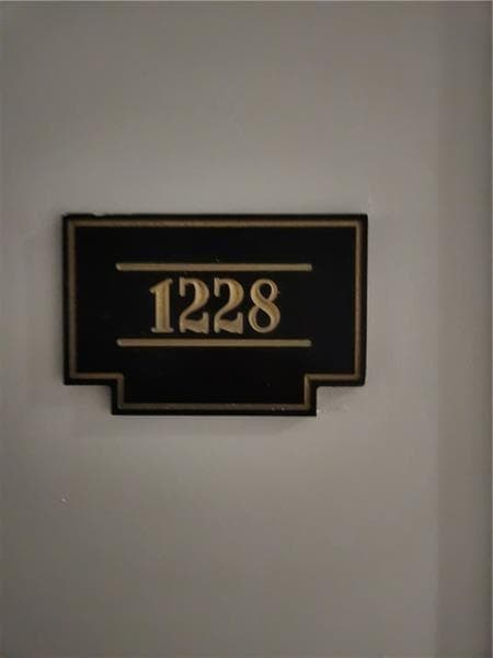 1 bedroom, 1 bathroom, 1,082 sq ft condominium for sale at 870 Mayson Turner Road 1228, Atlanta, GA 30314 — photo 2