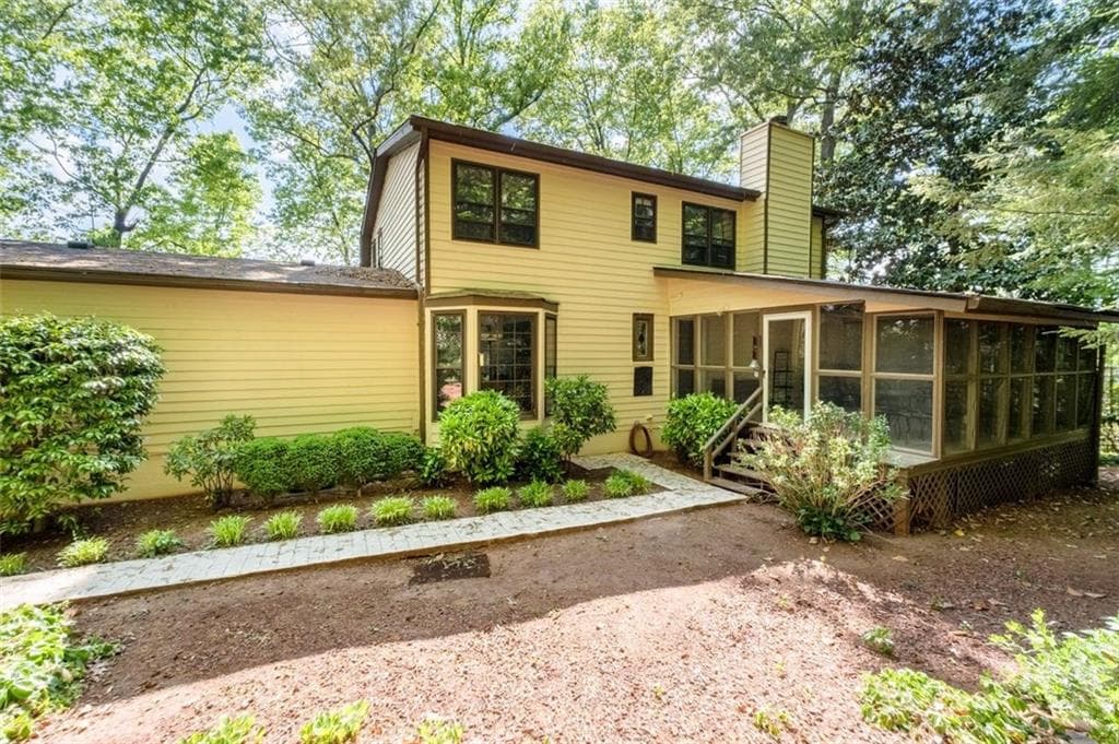 4 bedroom, 4 bathroom, 3,584 sq ft single family residence for sale at 395 Nottingham Drive, Marietta, GA 30066 — photo 10