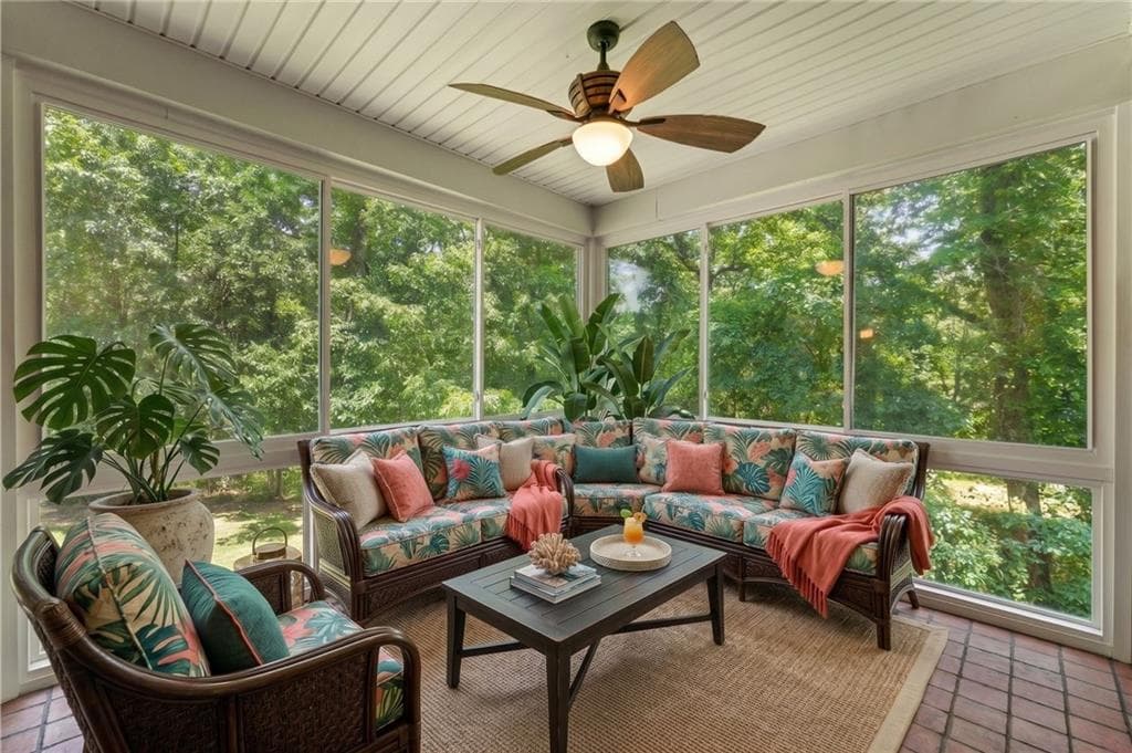 5 bedroom, 5 bathroom, 6,813 sq ft single family residence for sale at 6020 Cochran Mill Road, Chattahoochee Hills, GA 30268 — photo 5