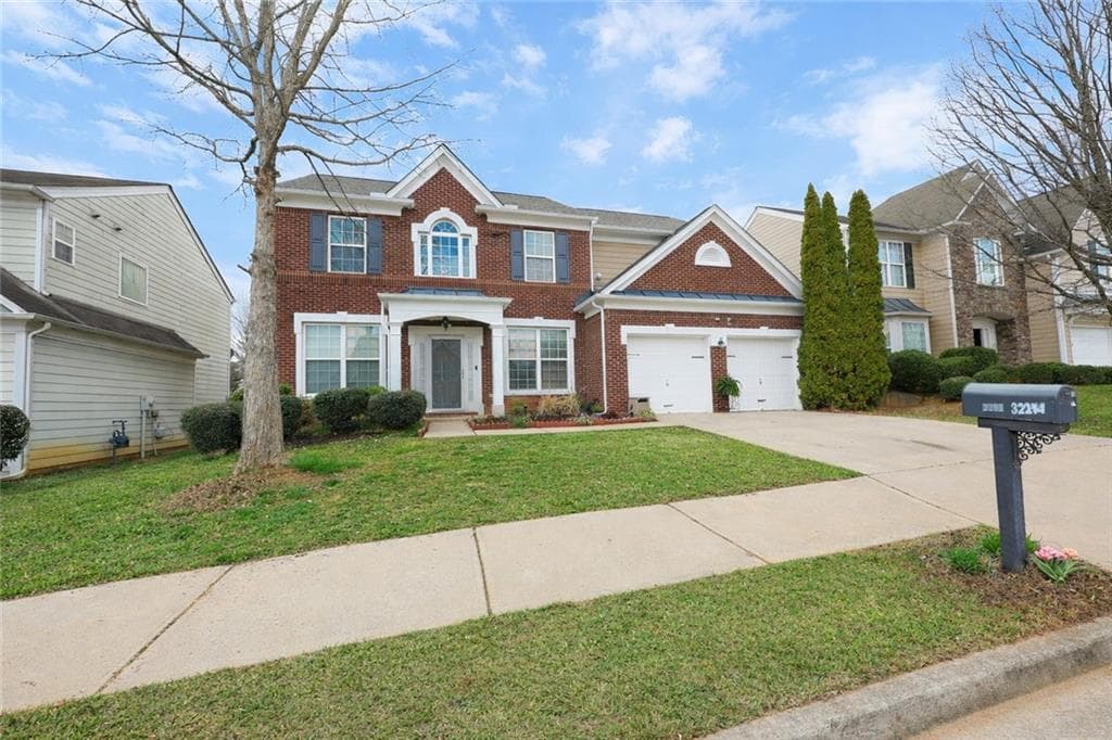 4 bedroom, 3 bathroom, 2,332 sq ft single family residence for sale at 3251 Telford Terrace, Atlanta, GA 30331 — photo 3