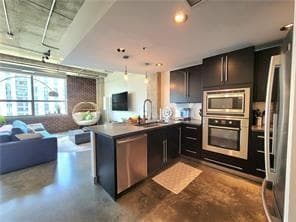 1 bedroom, 1 bathroom, 1,052 sq ft condominium for sale at 115 W Peachtree Place 707, Atlanta, GA 30313 — photo 2