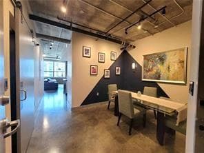 1 bedroom, 1 bathroom, 1,052 sq ft condominium for sale at 115 W Peachtree Place 707, Atlanta, GA 30313 — photo 5