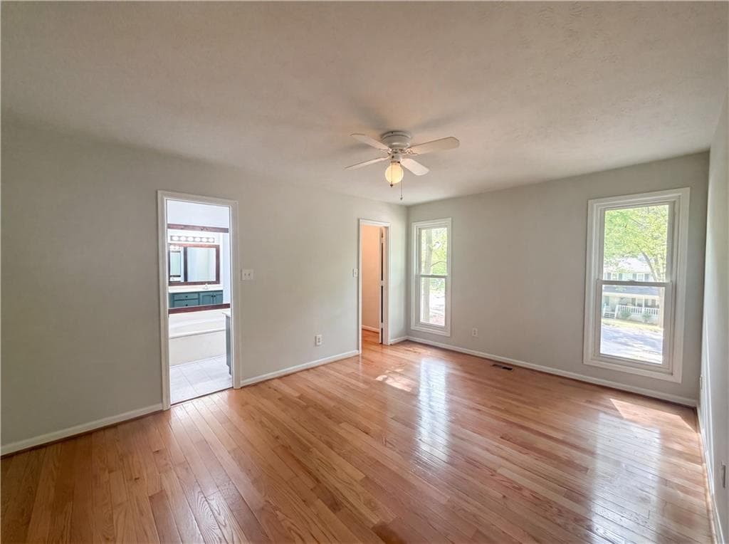 3 bedroom, 3 bathroom, 2,387 sq ft single family residence for sale at 3143 Chase Court, Marietta, GA 30008 — photo 4