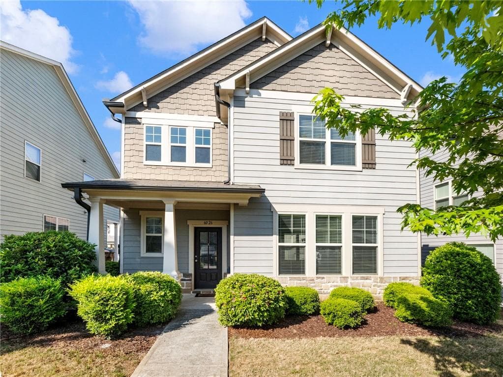 3 bedroom, 3 bathroom, 2,216 sq ft single family residence sold at 6026 Yacht Way, Flowery Branch, GA 30542
