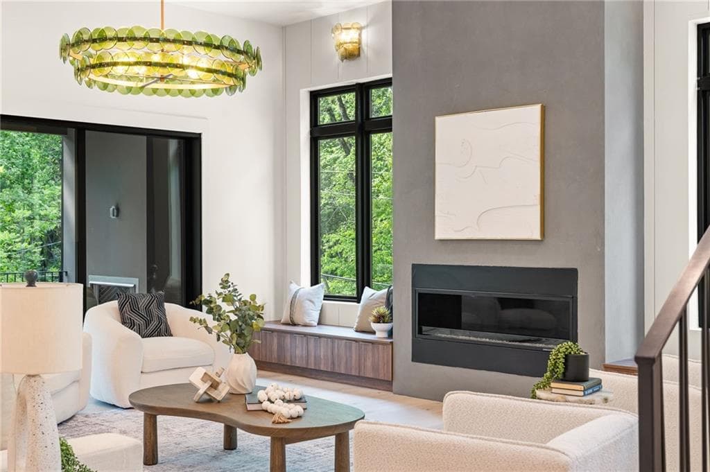 5 bedroom, 6 bathroom, 6,877 sq ft single family residence for sale at 3212 Towerview Drive, Atlanta, GA 30324 — photo 7