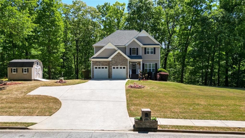 3 bedroom, 3 bathroom, 3,863 sq ft single family residence sold at 7052 Camp Falls Court, Winston, GA 30187