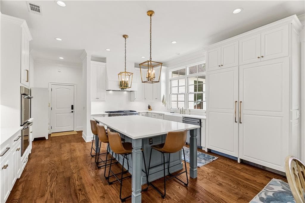 5 bedroom, 4 bathroom, 6,331 sq ft single family residence for sale at 3576 Rock Creek Road, Calhoun, GA 30701 — photo 9