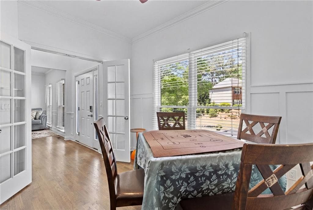 5 bedroom, 4 bathroom, 4,004 sq ft single family residence under contract at 515 Misthaven Court, Suwanee, GA 30024 — photo 6