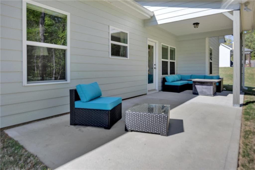 3 bedroom, 2 bathroom, 1,932 sq ft single family residence for sale at 90 Scouts Ridge Drive, Covington, GA 30016 — photo 2