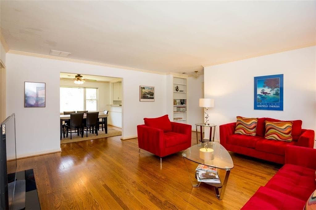 3 bedroom, 2 bathroom duplex for rent at 1538 Beech Valley Way, Atlanta, GA 30306 for $3,100 a month — photo 8