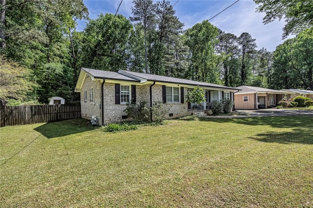 4 bedroom, 2 bathroom, 1,572 sq ft single family residence for sale at 3105 Highland Drive, Smyrna, GA 30080 — photo 3