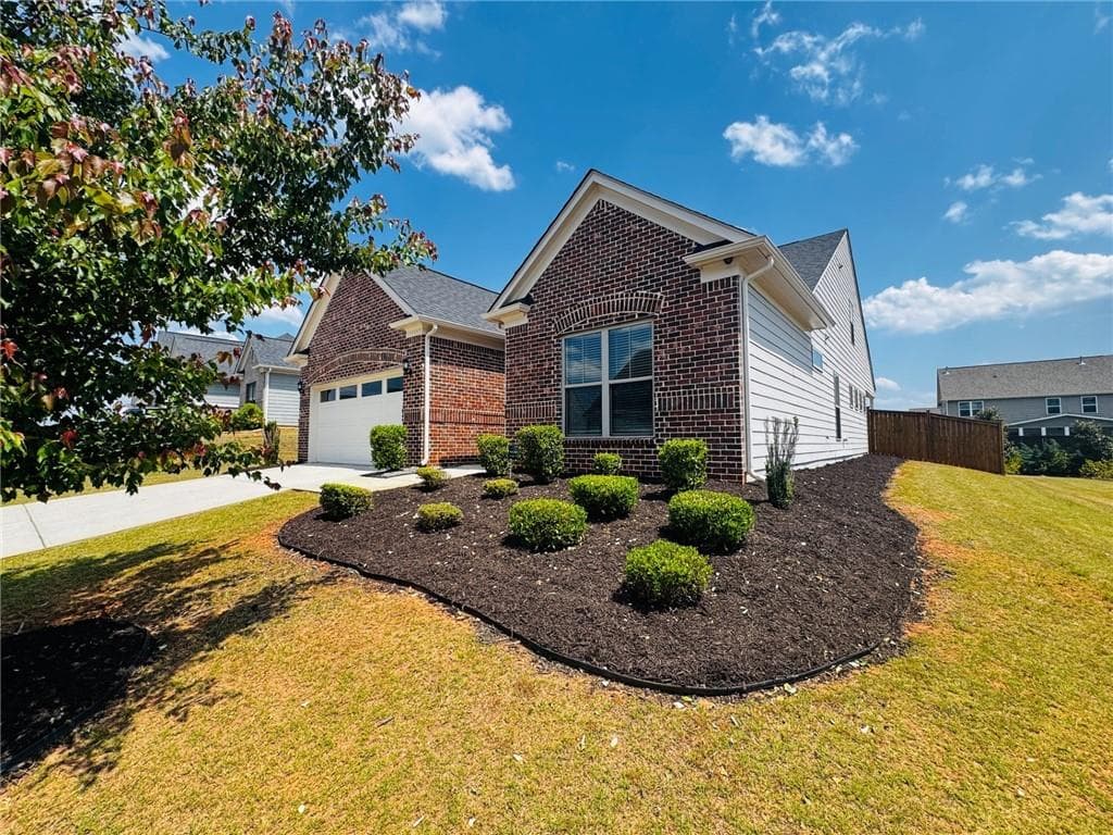 4 bedroom, 3 bathroom, 2,802 sq ft single family residence for sale at 406 Southbridge Pass, Peachtree City, GA 30269 — photo 4