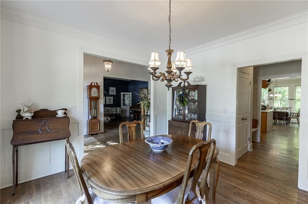 5 bedroom, 3 bathroom, 4,846 sq ft single family residence for sale at 5939 Grand Loop Road, Sugar Hill, GA 30518 — photo 7