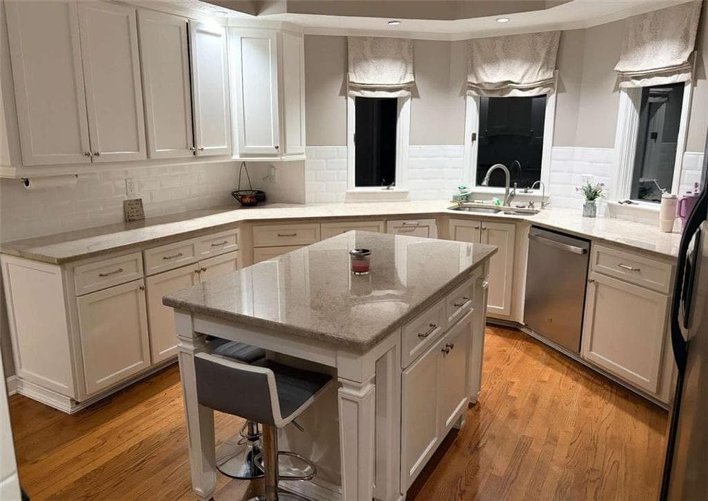 5 bedroom, 4 bathroom, 5,054 sq ft single family residence for sale at 130 Winterthur Court, Fayetteville, GA 30214 — photo 7