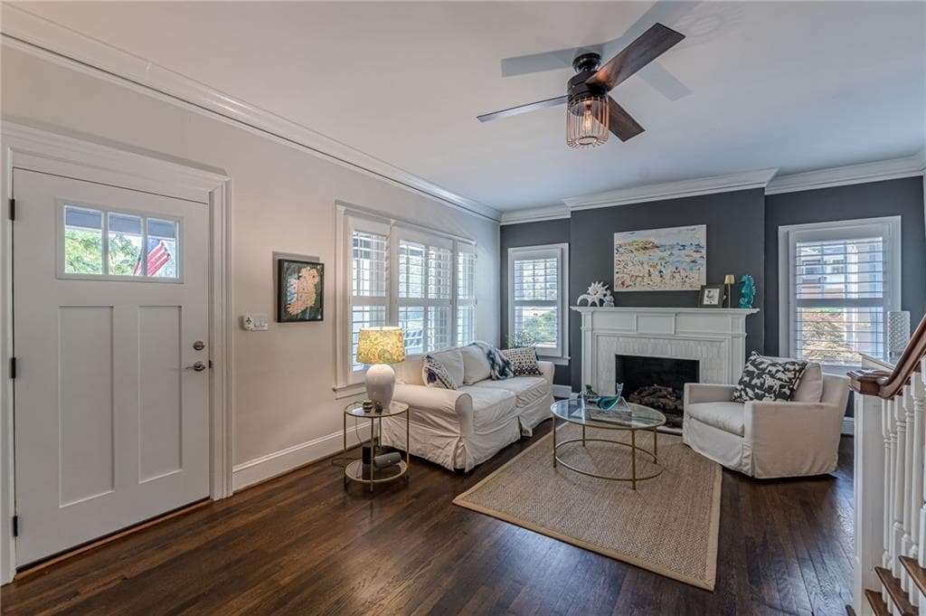 3 bedroom, 2 bathroom, 2,154 sq ft single family residence for sale at 3327 College Street, College Park, GA 30337 — photo 5
