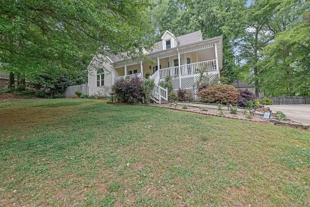 404 Kelly Circle, Woodstock, GA 30188 — most recent listing photo