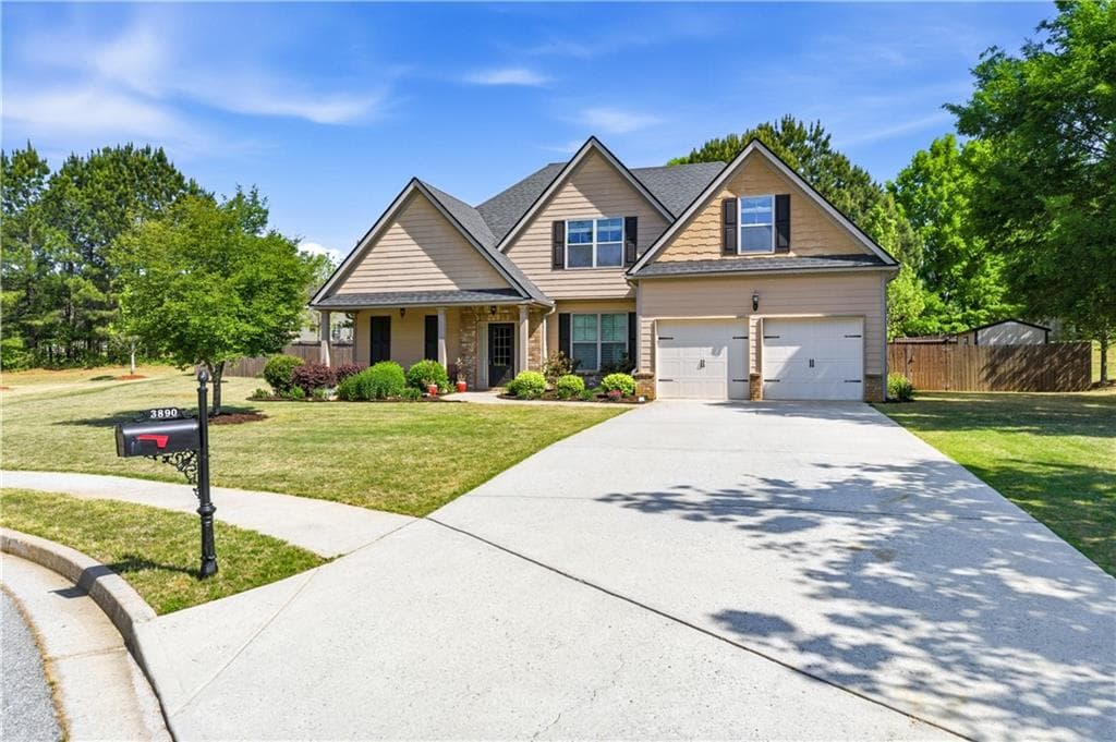 4 bedroom, 4 bathroom, 2,570 sq ft single family residence for sale at 3890 Savannah Trace, Douglasville, GA 30135 — photo 2