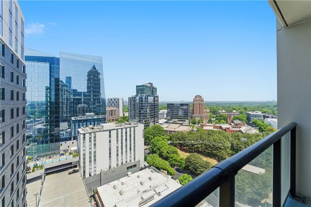 1 bedroom, 1 bathroom, 457 sq ft condominium for sale at 1280 W Peachtree Street 2814, Atlanta, GA 30309