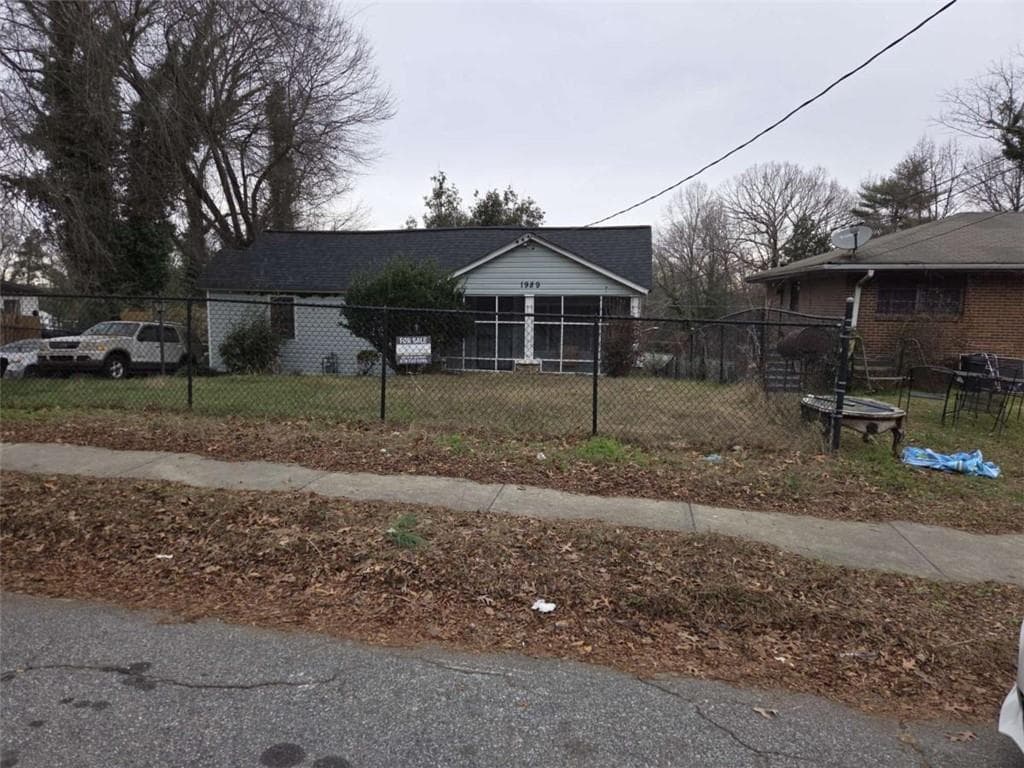 2 bedroom, 2 bathroom, 1,966 sq ft single family residence for sale at 1989 Tiger Flowers Drive, Atlanta, GA 30314 — photo 1 of 36