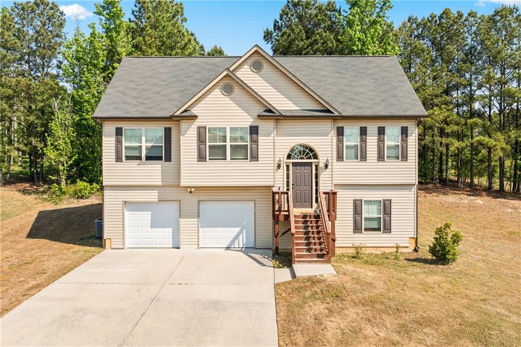 4 bedroom, 3 bathroom, 1,825 sq ft single family residence for sale at 141 Mulberry Drive, Dallas, GA 30157 — photo 2