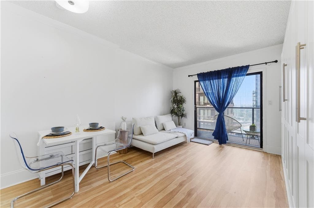 1 bedroom, 1 bathroom, 457 sq ft condominium for sale at 1280 W Peachtree Street 2814, Atlanta, GA 30309 — photo 3