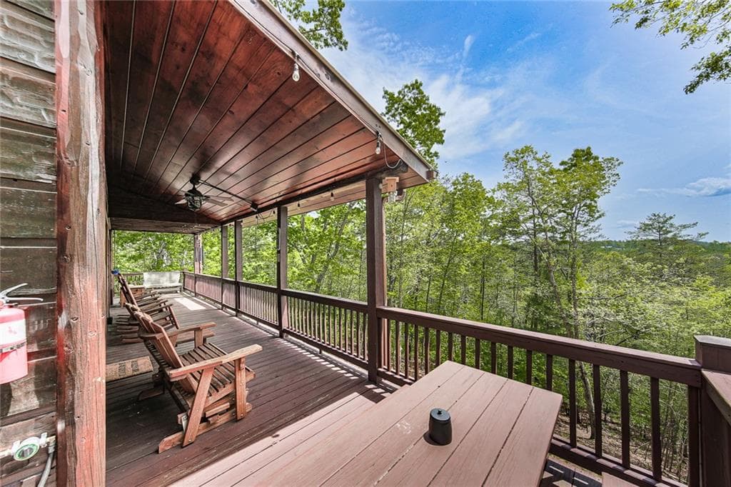 3 bedroom, 3 bathroom, 2,370 sq ft single family residence for sale at 88 Black Gum Lane, Blue Ridge, GA 30513 — photo 10