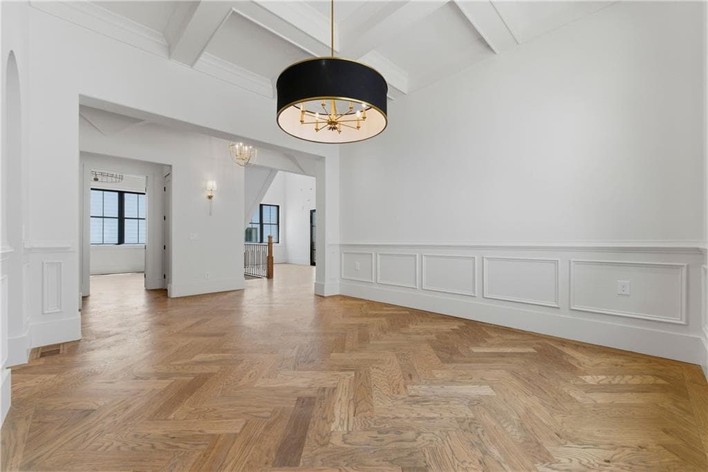 6 bedroom, 6 bathroom, 6,204 sq ft single family residence for sale at 1366 Wessyngton Road, Atlanta, GA 30306 — photo 5