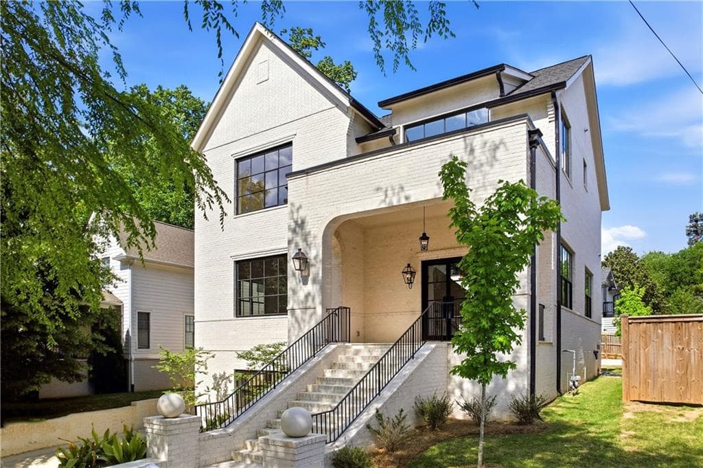 6 bedroom, 6 bathroom, 6,204 sq ft single family residence for sale at 1366 Wessyngton Road, Atlanta, GA 30306