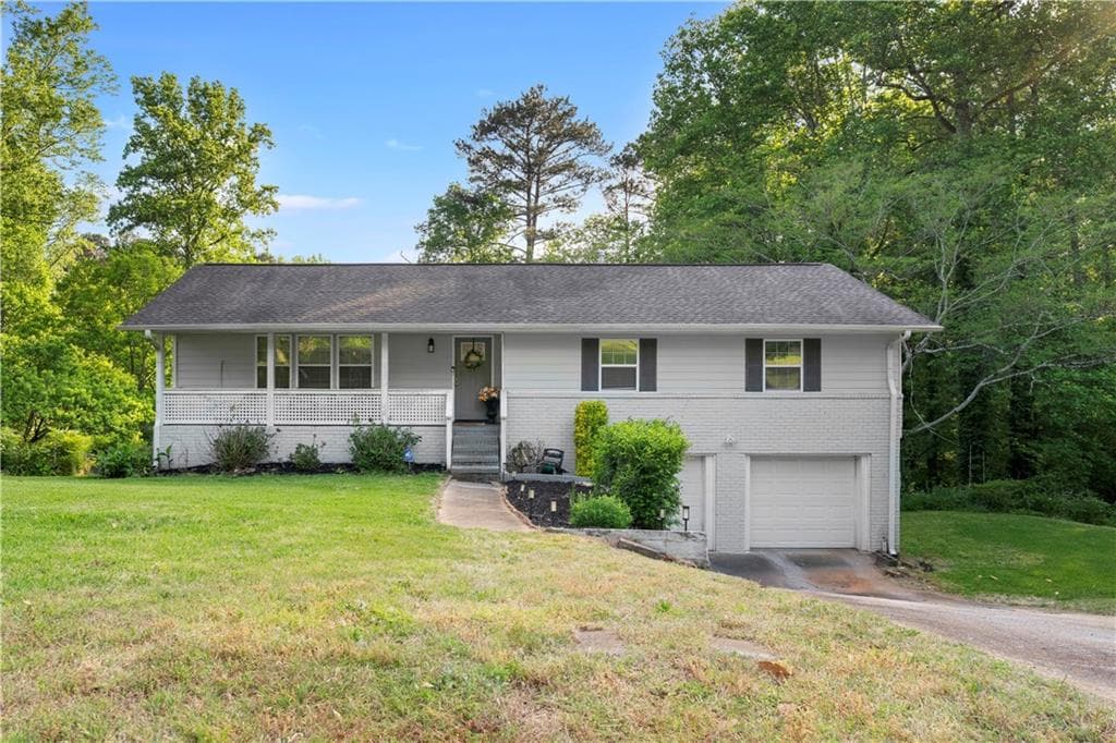 4 bedroom, 3 bathroom, 2,181 sq ft single family residence sold at 1609 Elm Ridge Way, Stone Mountain, GA 30083