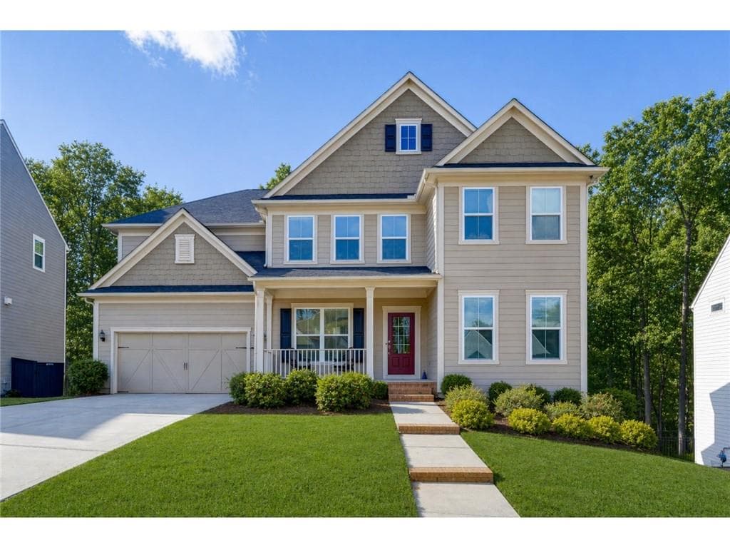 5 bedroom, 4 bathroom, 4,953 sq ft single family residence under contract at 7314 Shady Tree Court, Hoschton, GA 30548 — photo 2