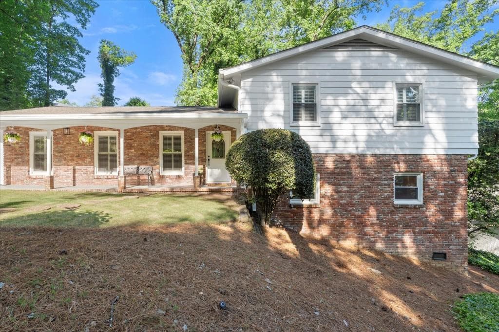 5650 Colton Drive, Sandy Springs, GA 30342 — most recent listing photo