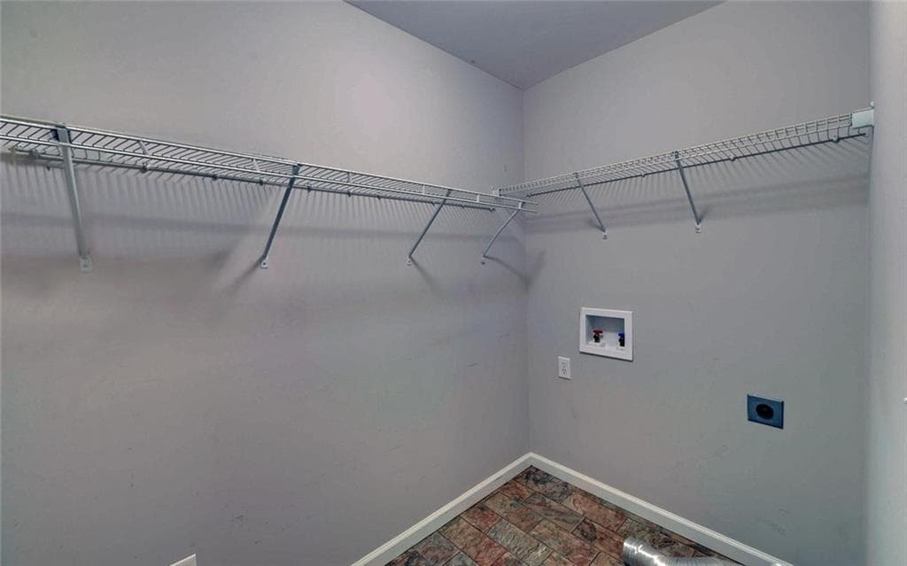 3 bedroom, 2 bathroom, 1,356 sq ft single family residence under contract at 330 Cedar Springs Lane, Dahlonega, GA 30533 — photo 9