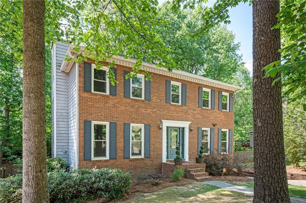 4 bedroom, 3 bathroom, 2,250 sq ft single family residence under contract at 3140 Milford Chse, Marietta, GA 30008 — photo 3