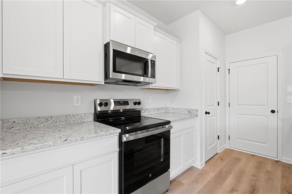 3 bedroom, 3 bathroom, 1,713 sq ft townhouse for rent at 299 Summit View Lane 5, Jasper, GA 30143 for $2,050 a month — photo 9